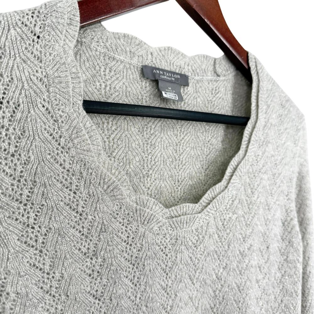 Ann Taylor Medium CASHMERE Sparkly Gray Silver Sweater Shirt Top Christmas - Picture 4 of 8